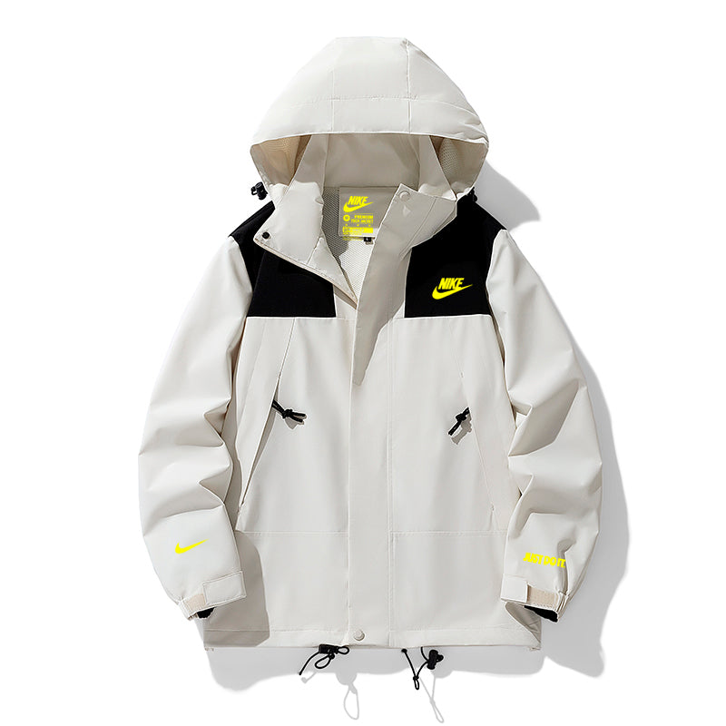 Chaqueta Deportiva Crema Para Hombre Ref. 23657