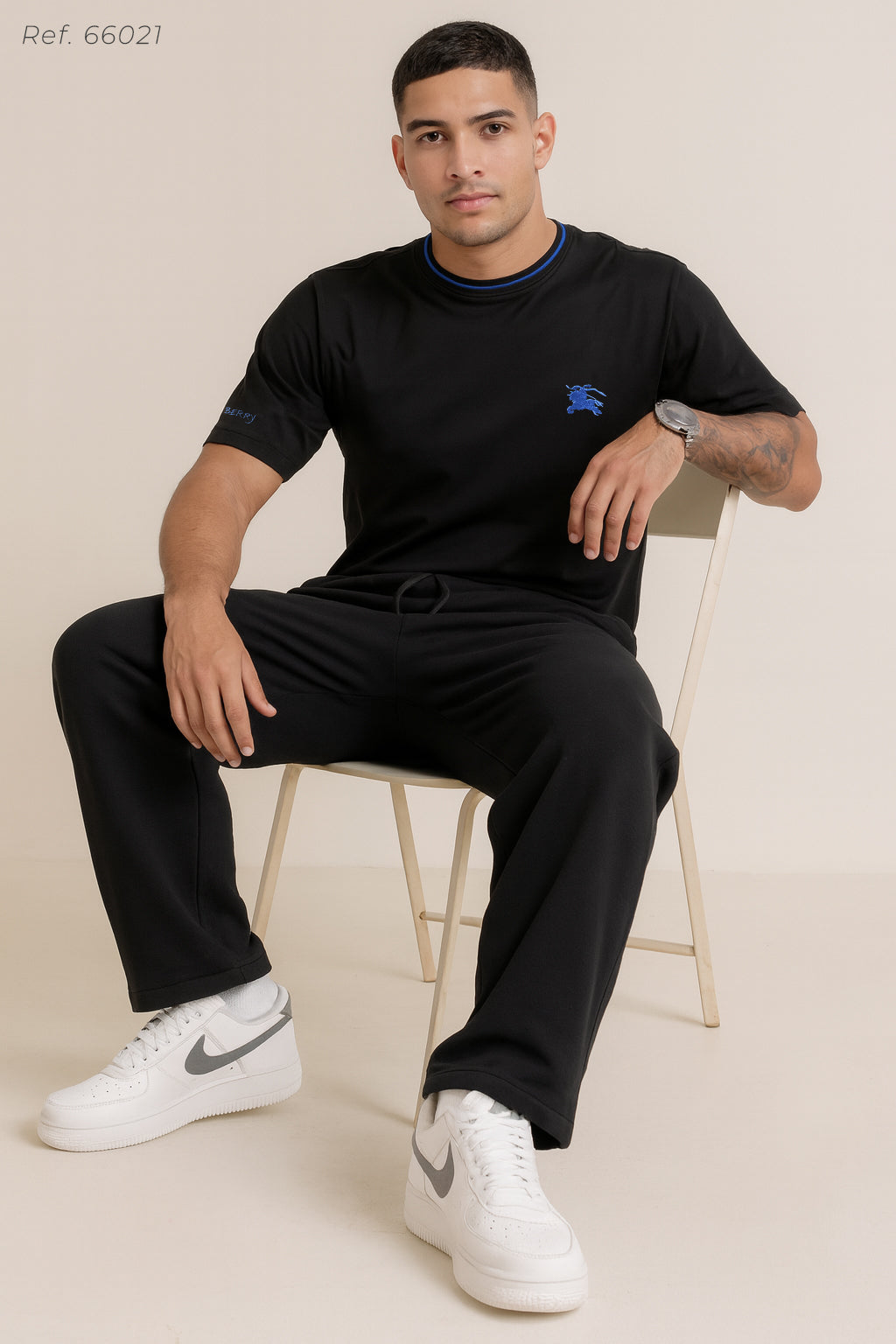Camiseta 66021 Básica Negra Para Hombre