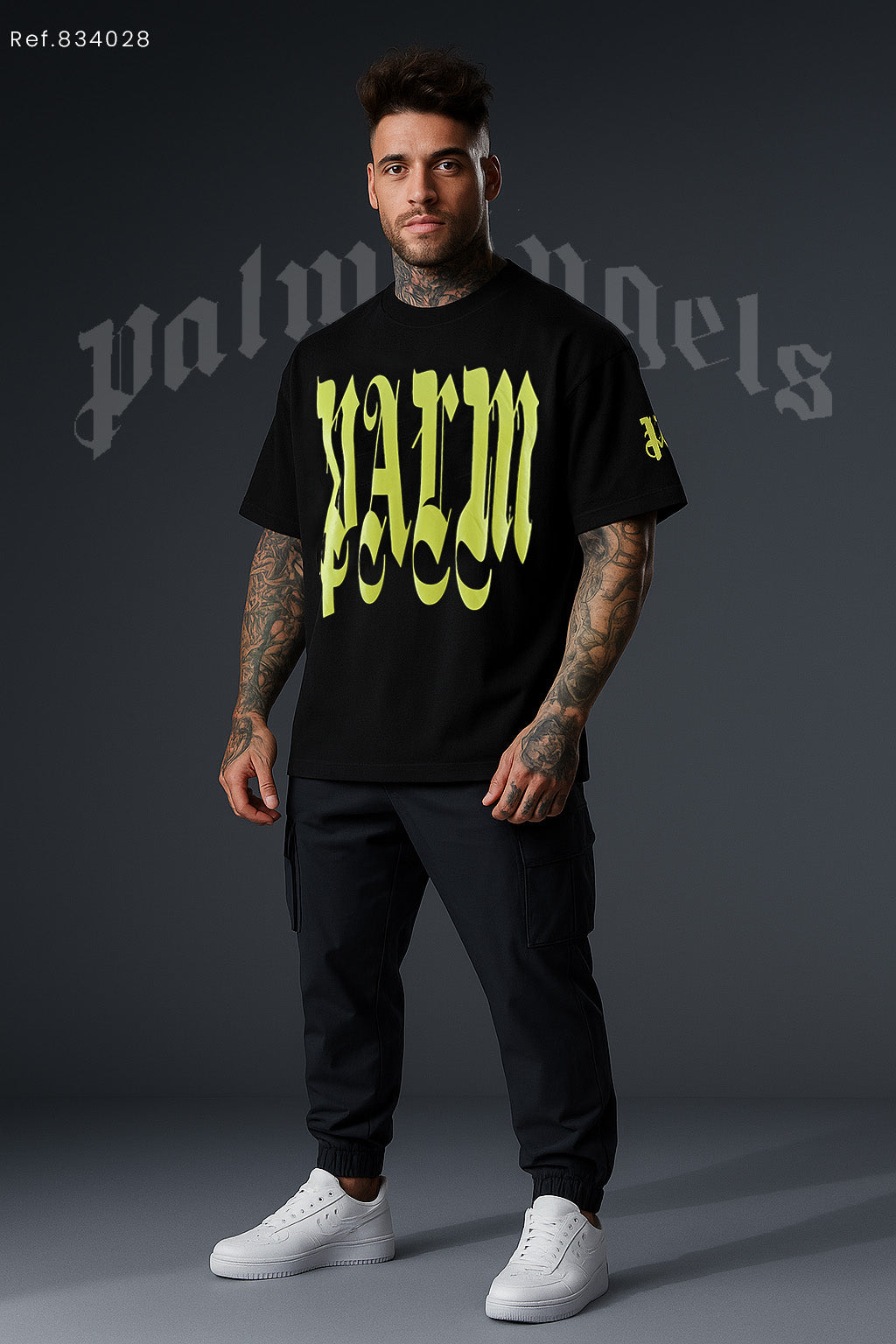 Camiseta 834028 Oversize Negra