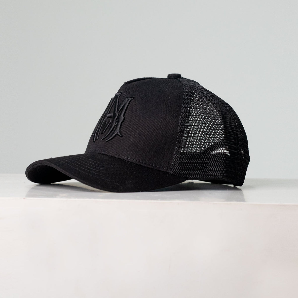 Gorra Negra Con Maya 101-14