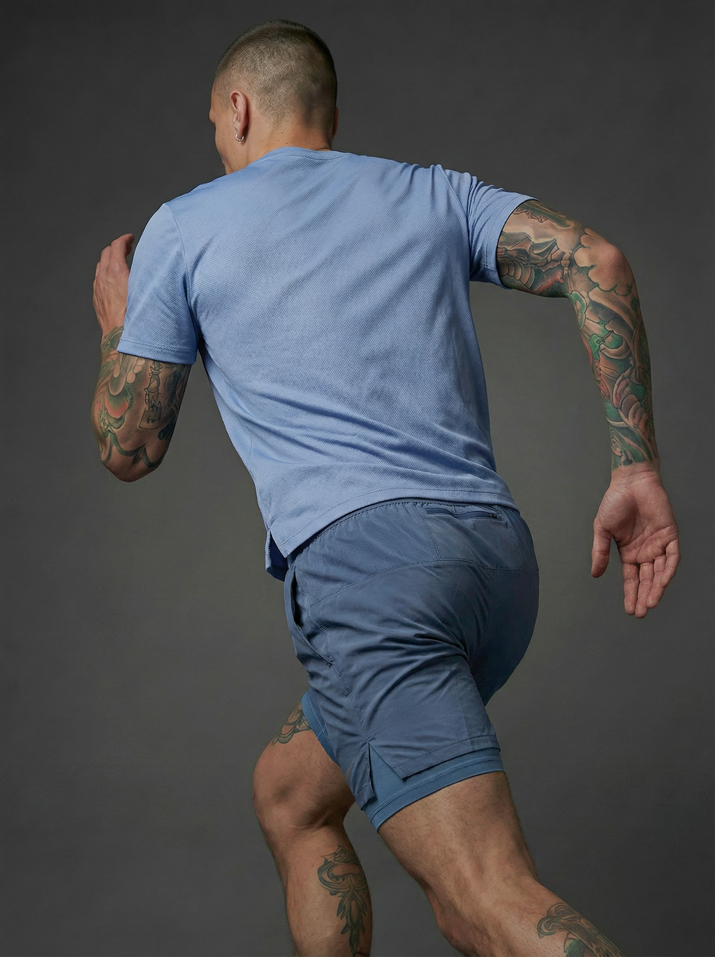 Camiseta Deportiva Básica Azul Claro Para Hombre Ref. CAM45