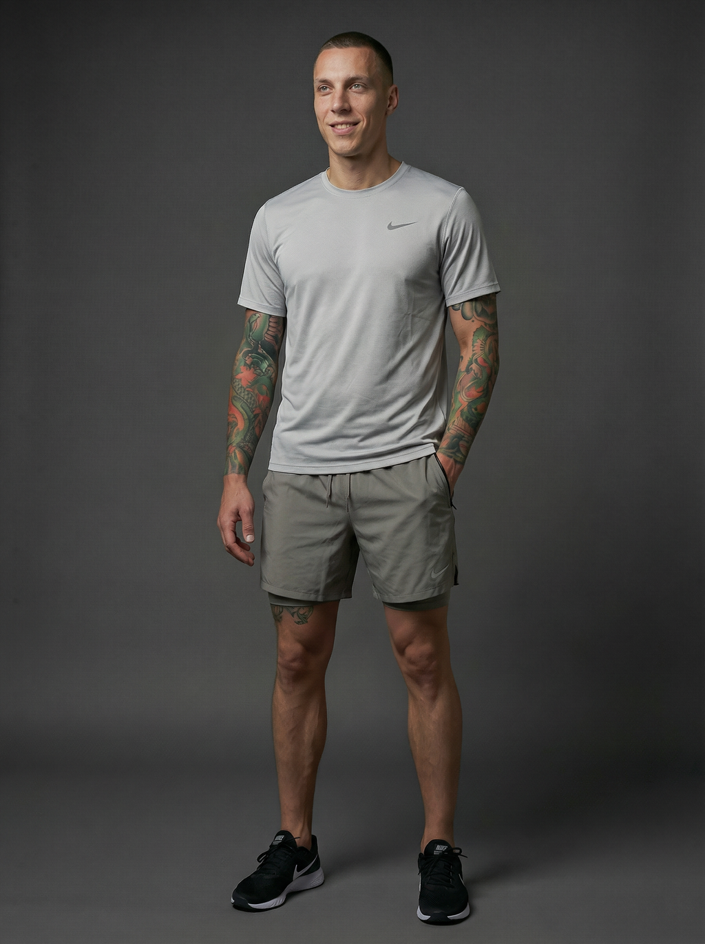 Camiseta Deportiva Básica Blanca Para Hombre Ref. CAM45