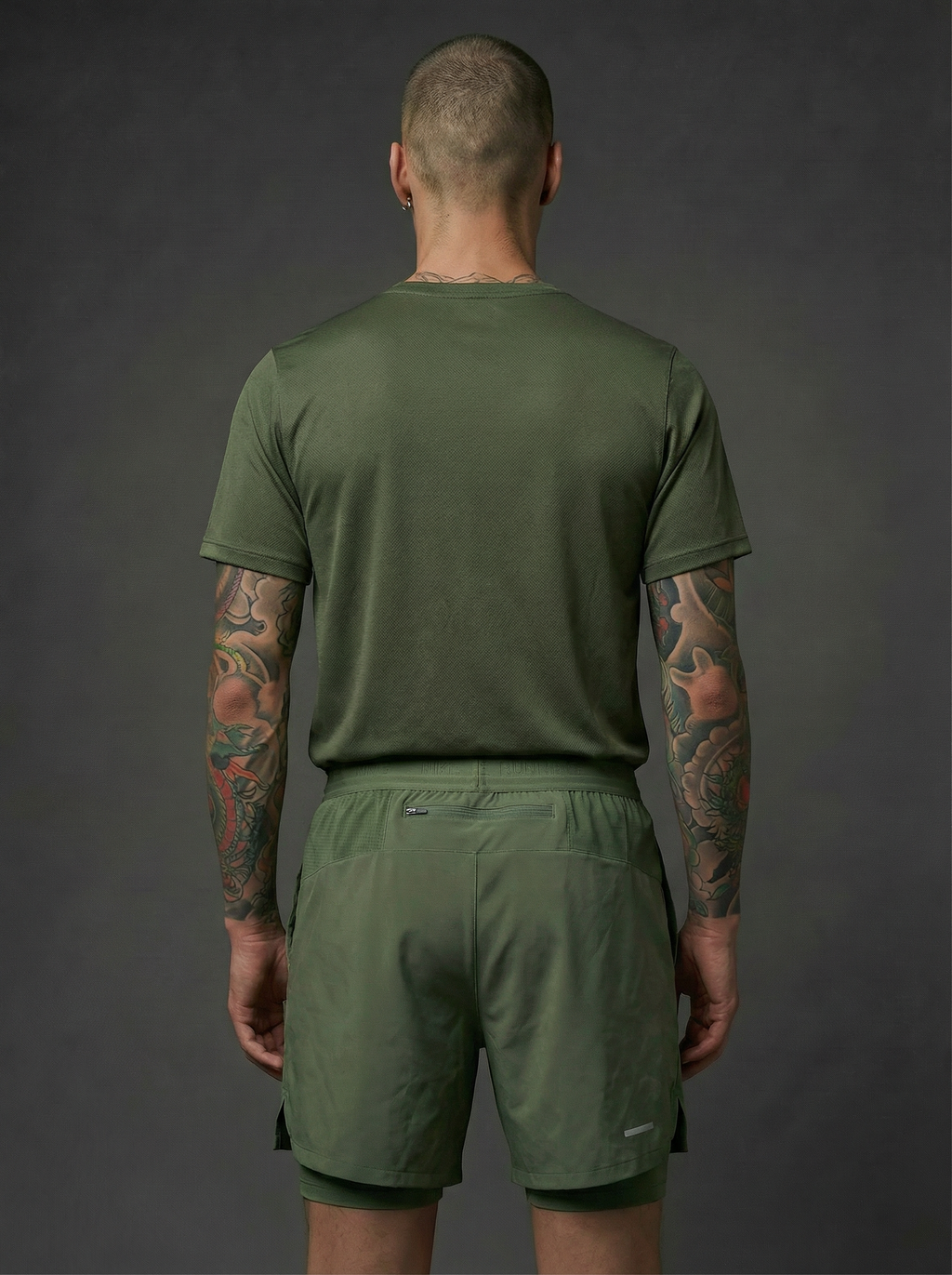 Camiseta Deportiva Básica Verde Para Hombre Ref. 10V1L-2