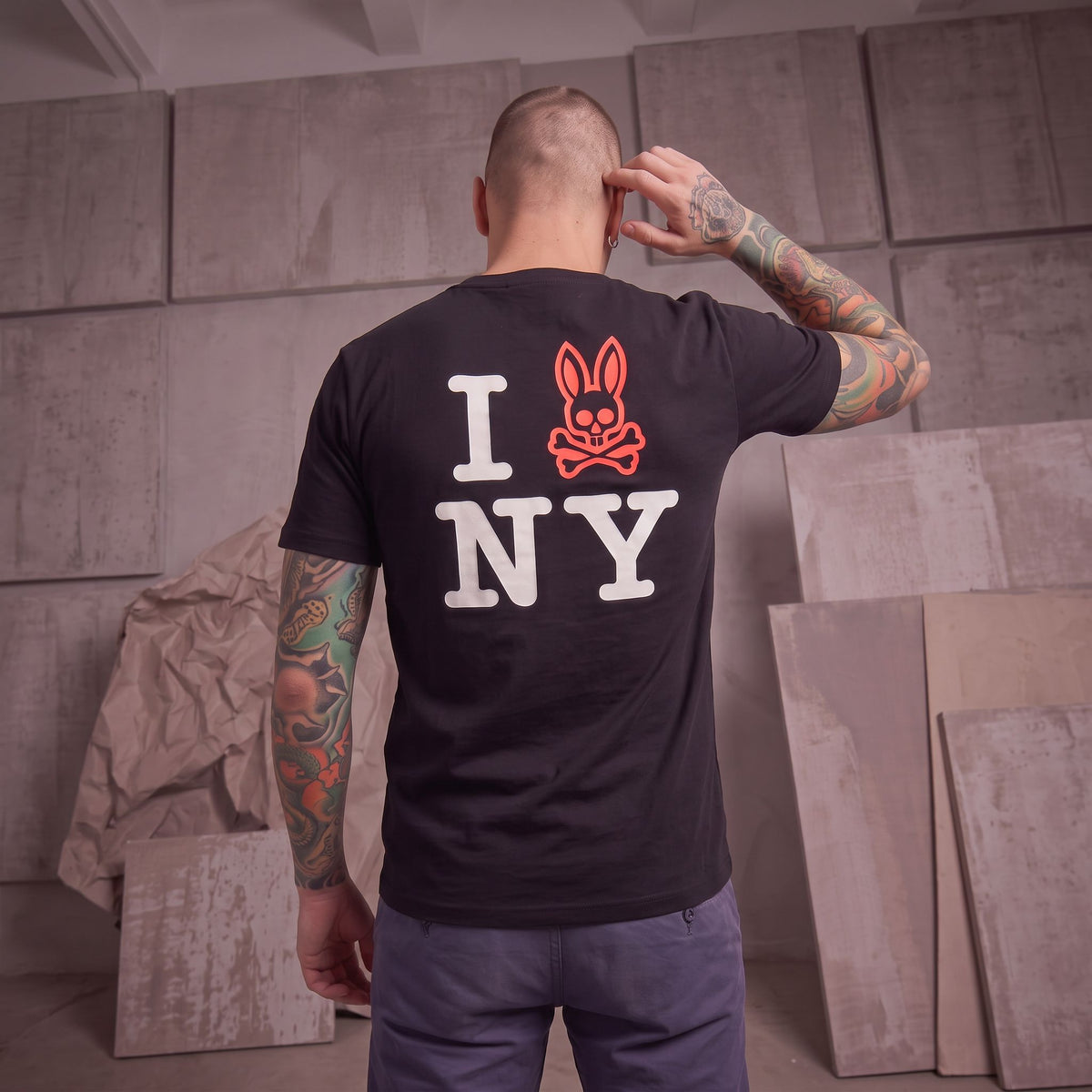 Camiseta 661085 Estampada Negra