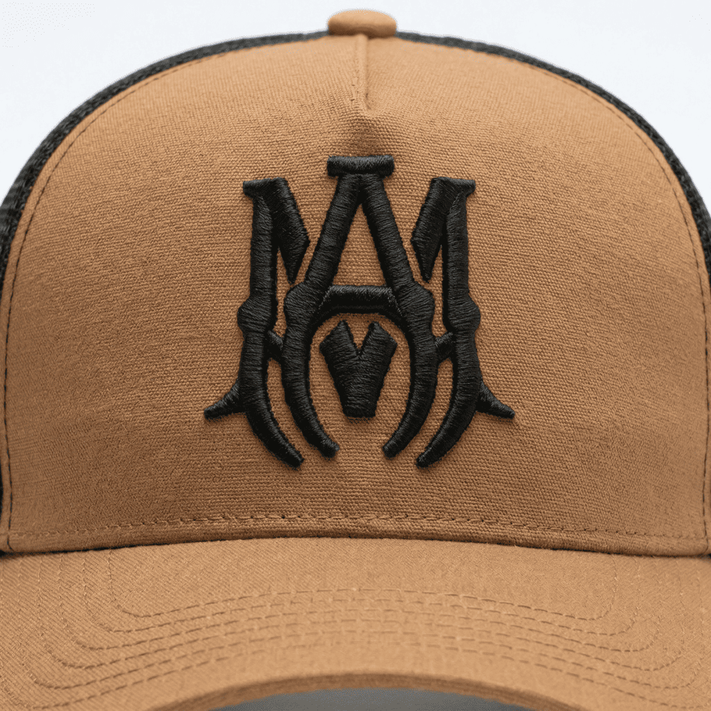 Gorra AMR Crema/Negra Ref. HAT03