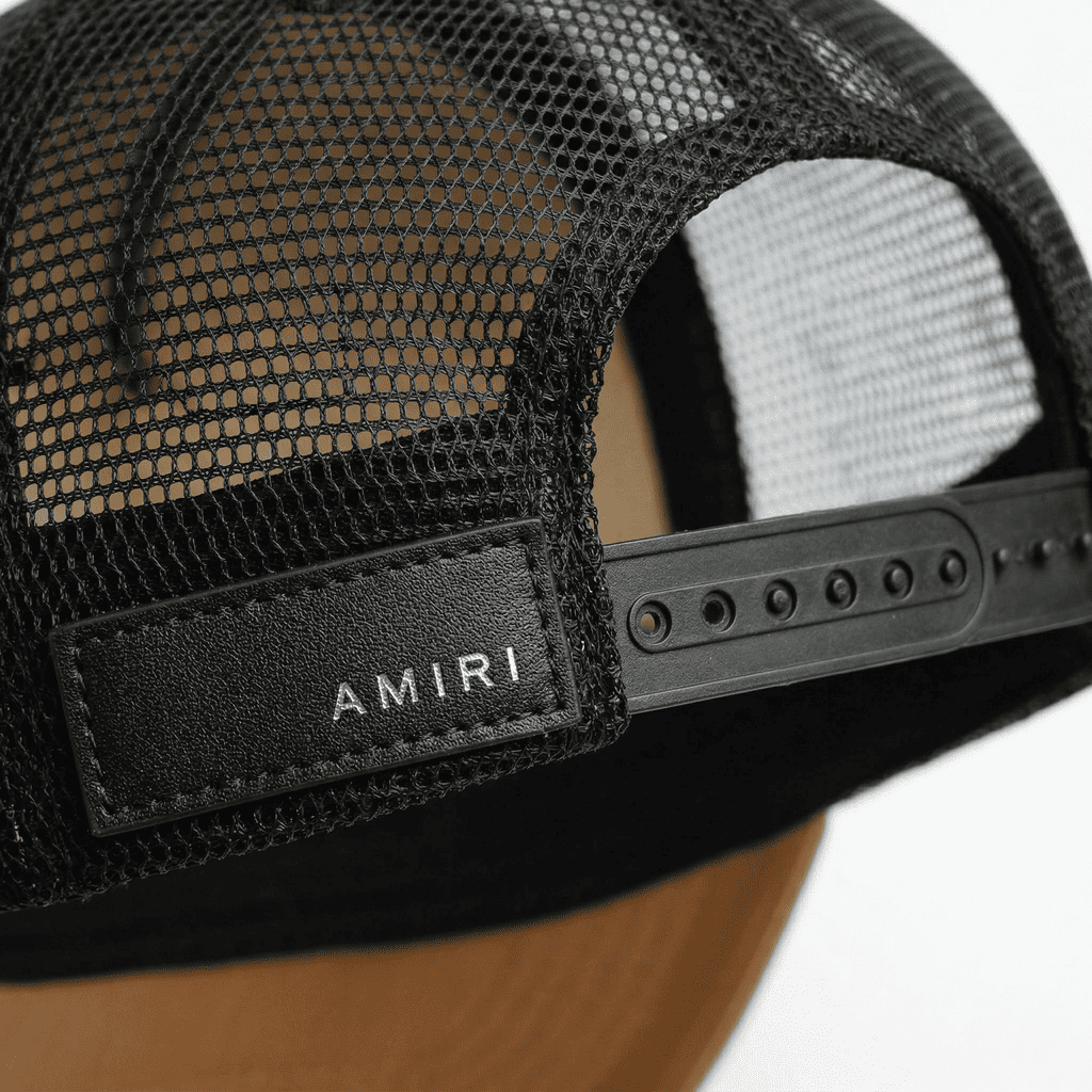 Gorra AMR Crema/Negra Ref. HAT03